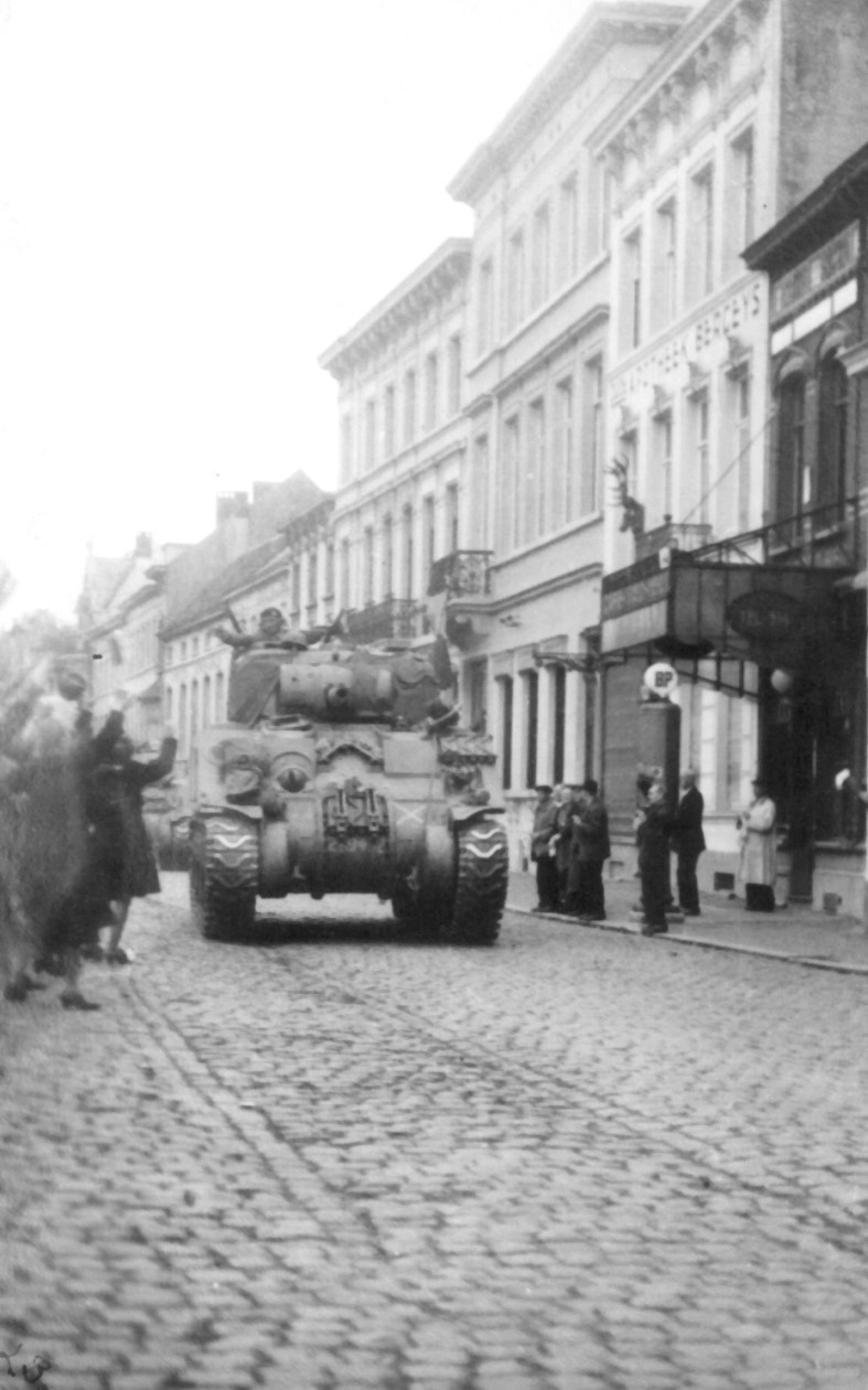 Bommen onder de Boomse bruggen