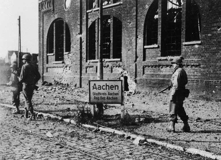 ​​US Army in Germany: The Road to Aachen​