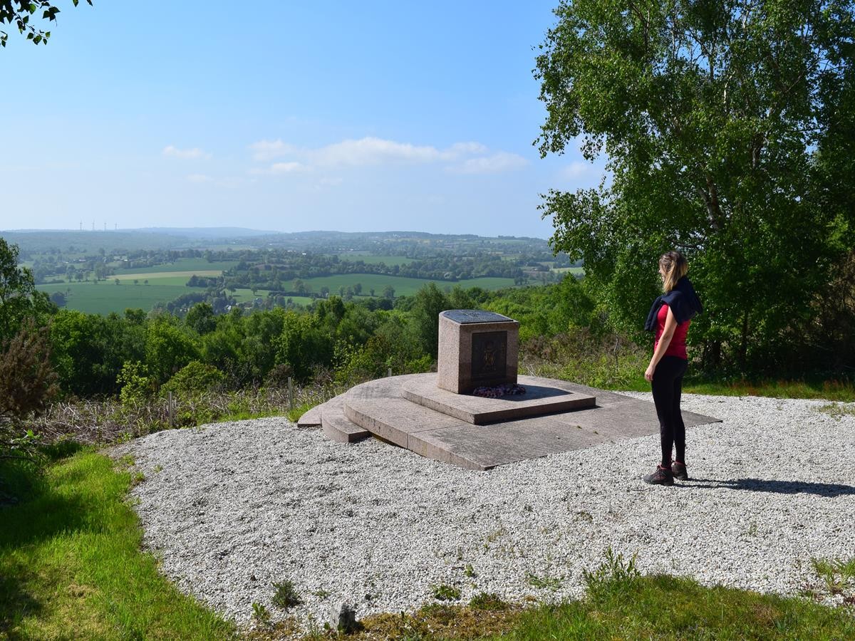 Randonnée et conférence sur La bataille du Mont Pinçon